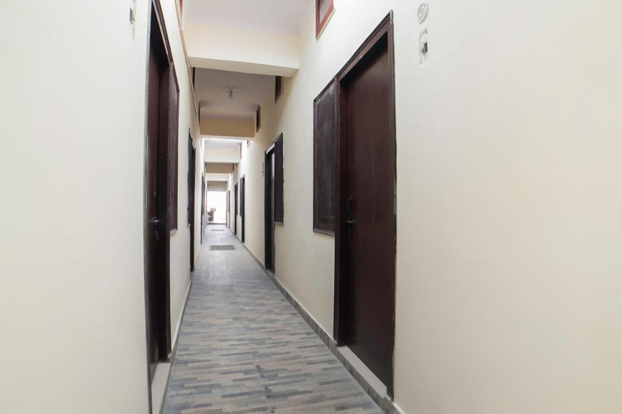 Spot On 67119 Hotel Shivam Residency Rāmpura Екстериор снимка